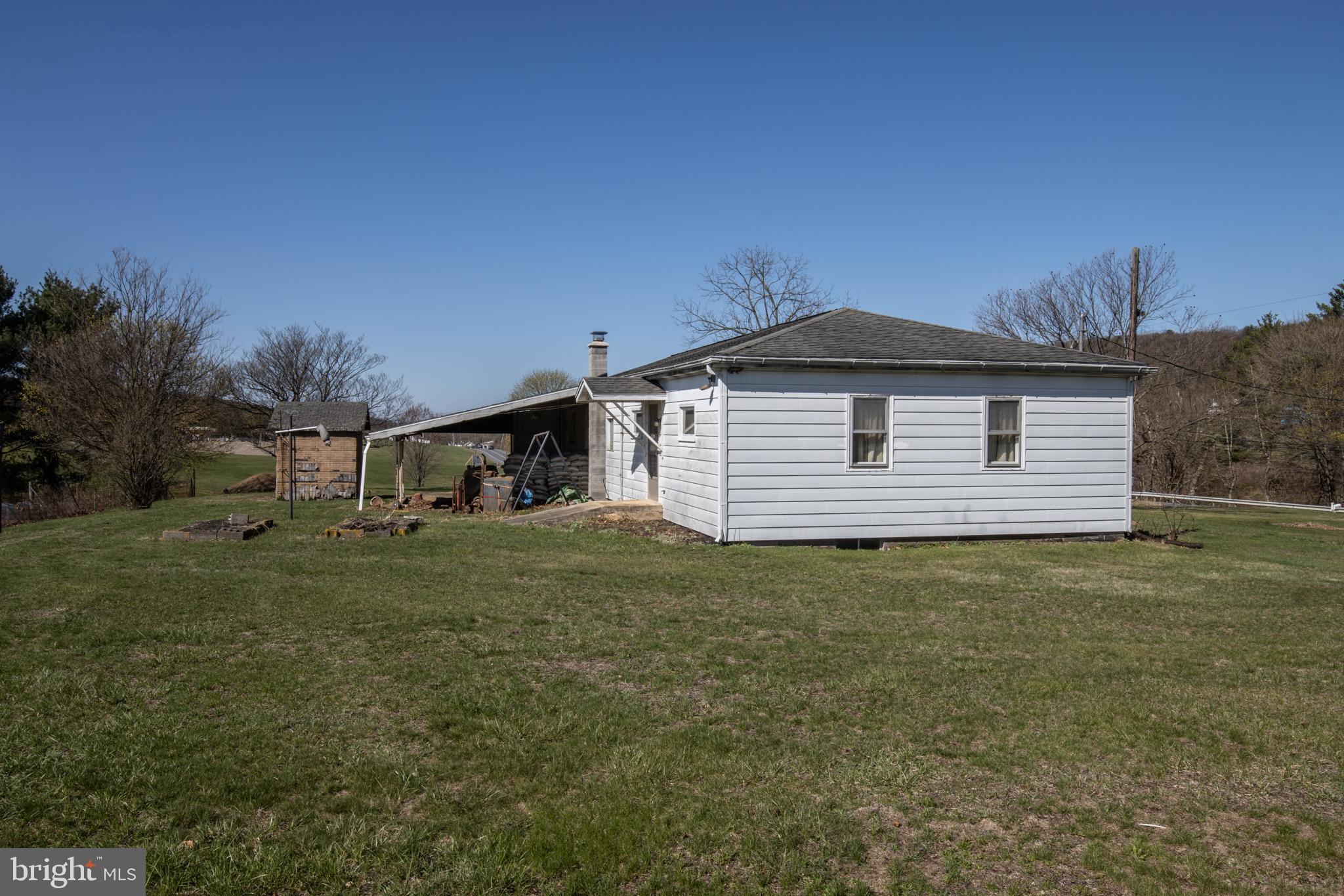 982 Long Run Road Pine Grove, PA 17963 - Photo 3 of 40 Gallery Image 3