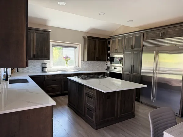 $1,200,000 | 2404 Shaker Court, Naperville, IL 60564