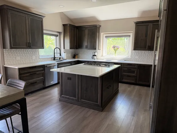 $1,200,000 | 2404 Shaker Court, Naperville, IL 60564