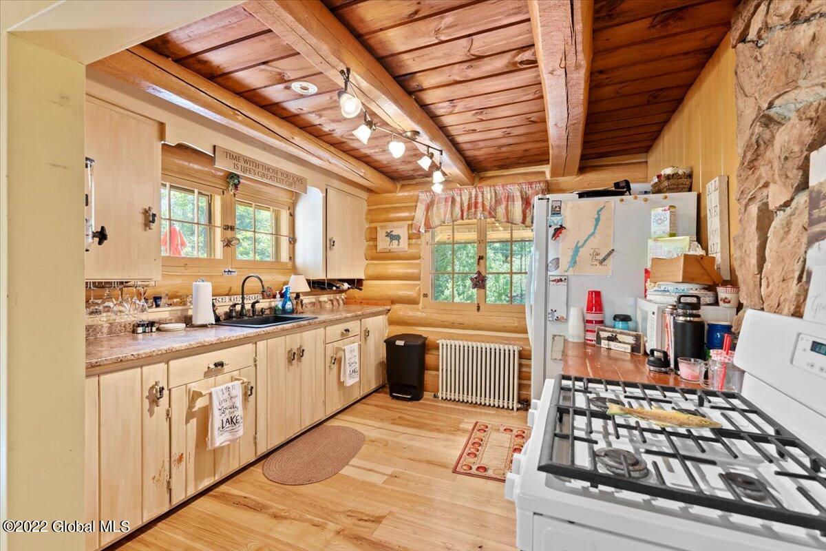 291 Middle Road Lake George, NY 12845 - Photo 11 of 32 12-DSC00474