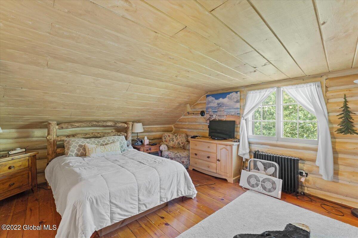 291 Middle Road Lake George, NY 12845 - Photo 16 of 32 28-DSC00513