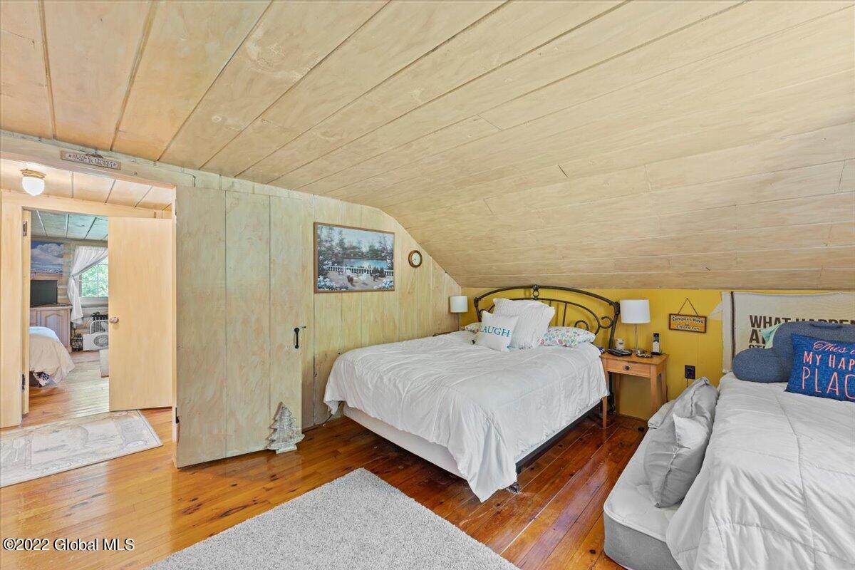 291 Middle Road Lake George, NY 12845 - Photo 19 of 32 30-DSC00504