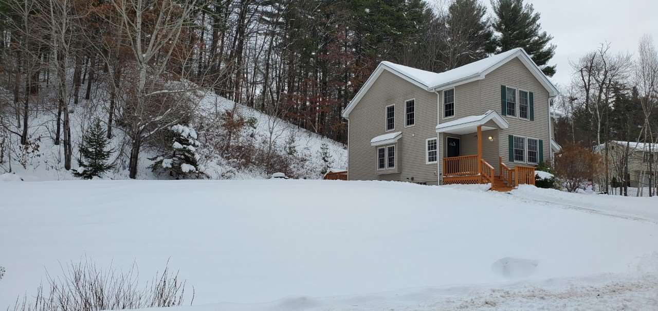 33 Dale Road Hooksett, NH 03106 - Photo 7 of 9