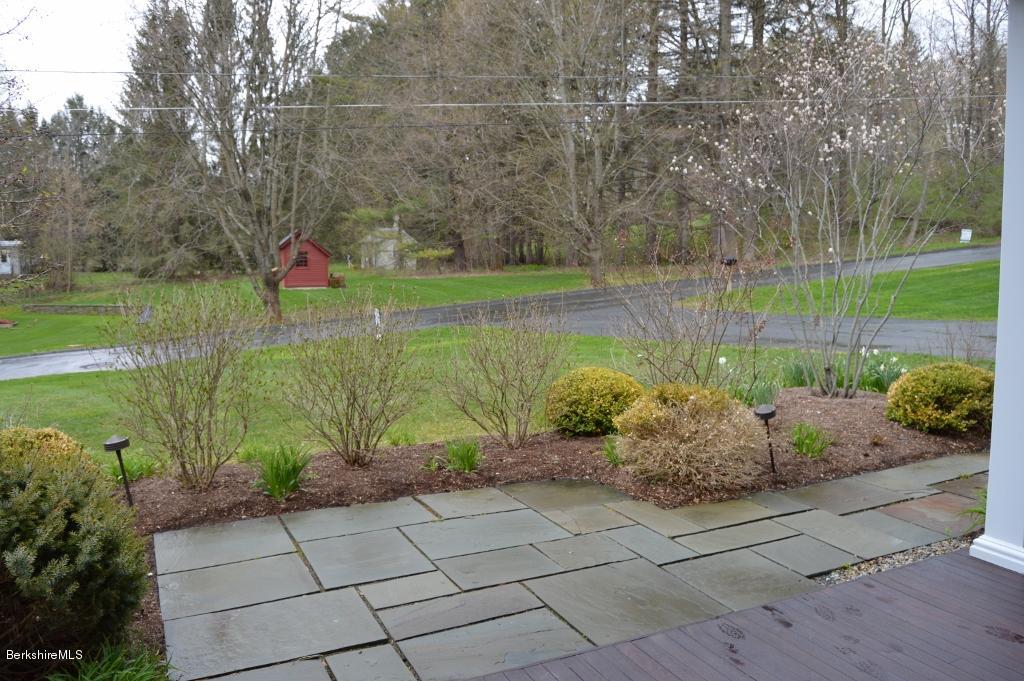 24 Ide Road Williamstown, MA 01267 - Photo 15 of 47 frontgardens