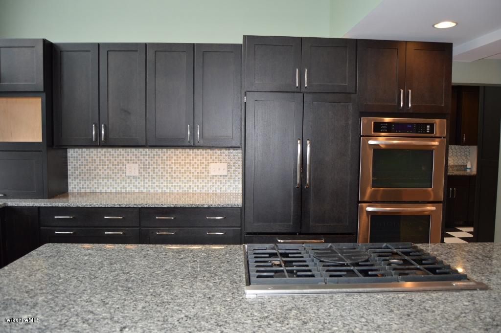 24 Ide Road Williamstown, MA 01267 - Photo 26 of 47 cabinets
