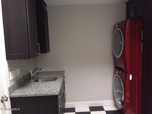 24 Ide Road Williamstown, MA 01267 - Photo 40 of 47 laundryroom