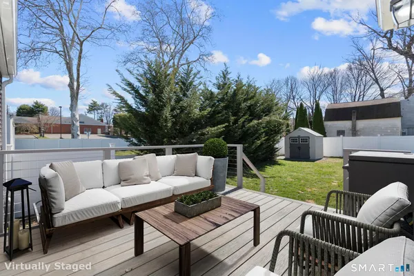 $975,000 | 30 Dee Lane, Stamford, CT 06902