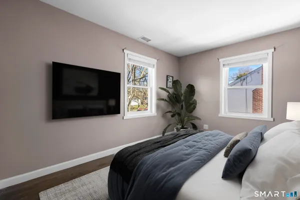 $975,000 | 30 Dee Lane, Stamford, CT 06902