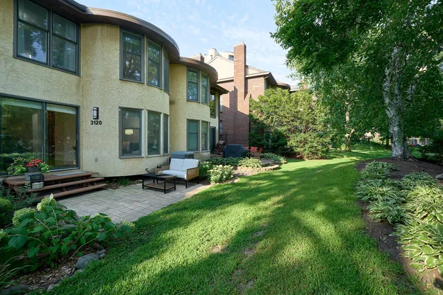 $3,000 | 3120 Dean Court, Minneapolis, MN 55416