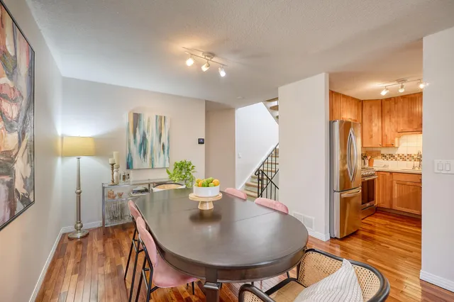 $3,000 | 3120 Dean Court, Minneapolis, MN 55416