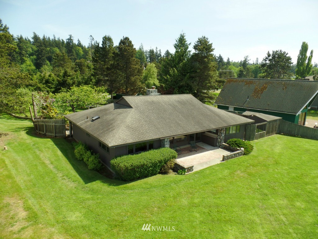 6338 West Shore Road Anacortes, WA 98221 - Photo 20 of 25 Gallery Image 20