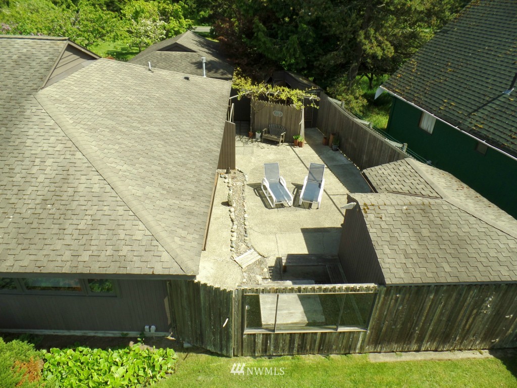 6338 West Shore Road Anacortes, WA 98221 - Photo 24 of 25 Gallery Image 24