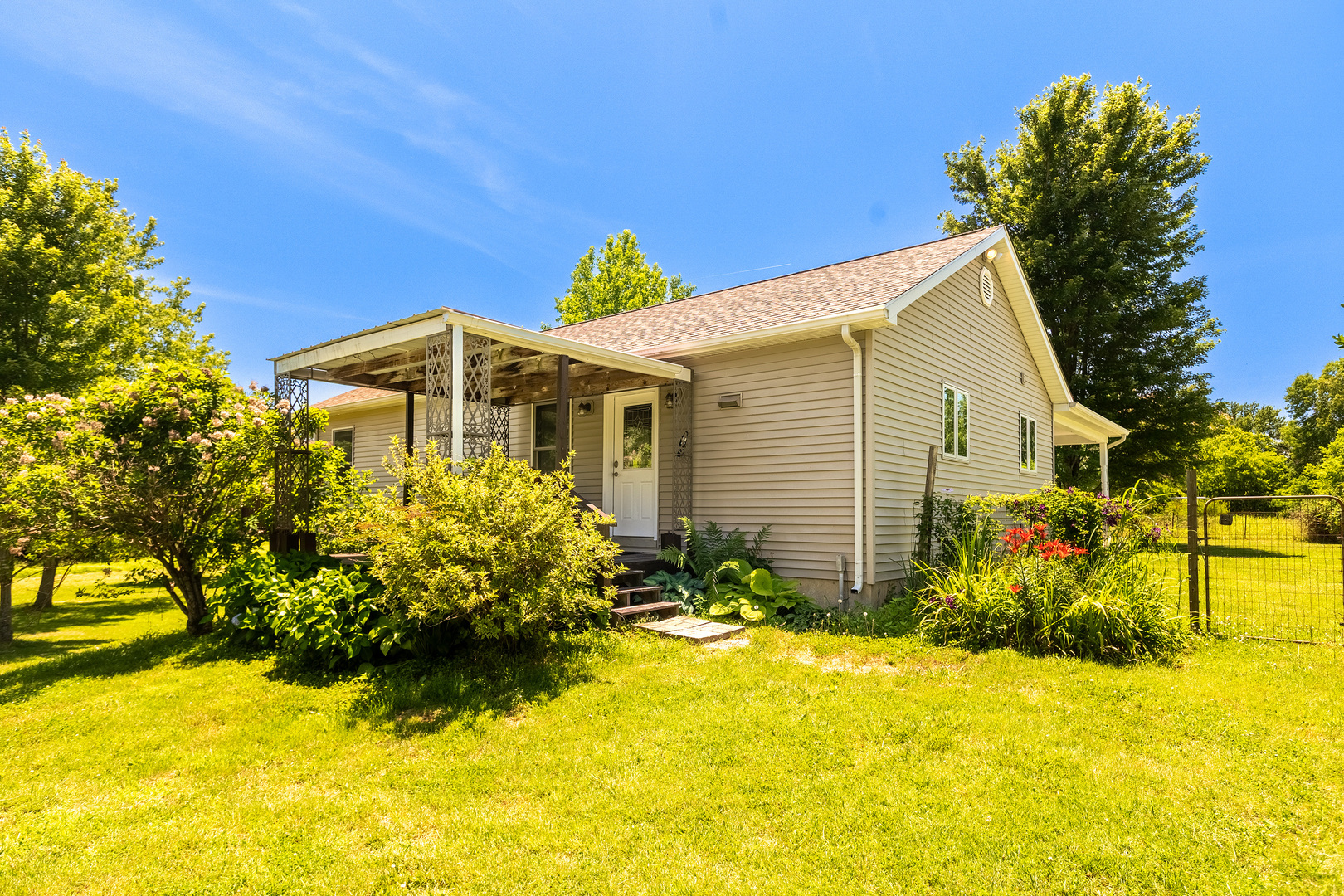 450 Clark School Road De Soto, IL 62924 - Photo 4 of 47