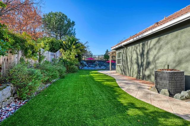 $1,299,000 | 9260 Miners Crossing, Loomis, CA 95650