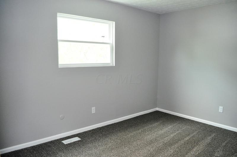 3318 Sundale Road Columbus, OH 43232 - Photo 13 of 33 Gallery Image 13