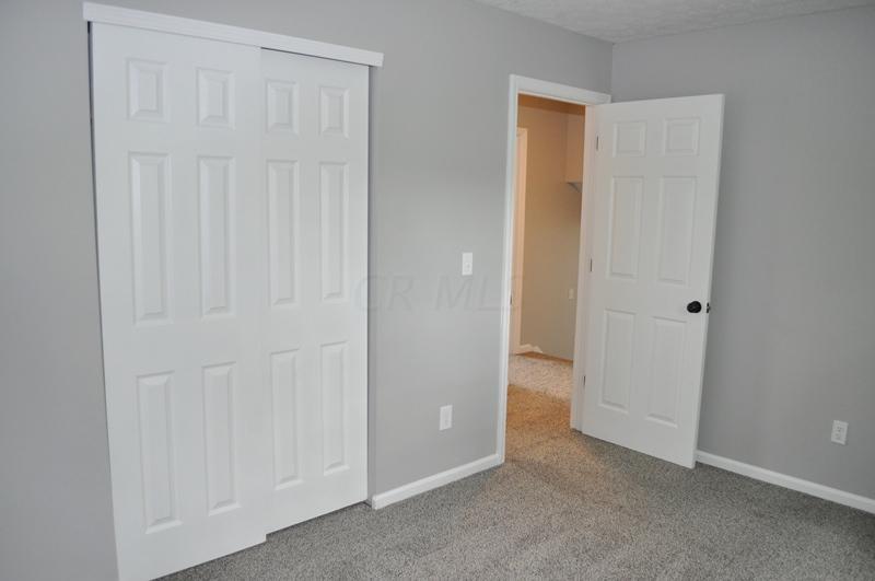 3318 Sundale Road Columbus, OH 43232 - Photo 14 of 33 Gallery Image 14
