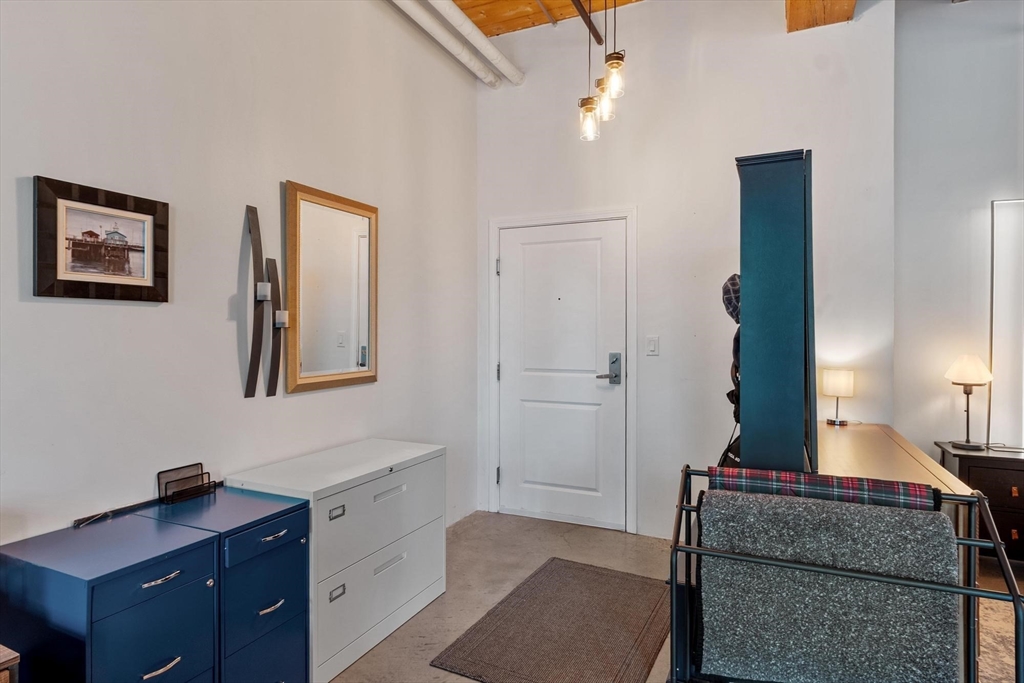 35 Riverwalk Way, Unit R106 Lowell, MA 01854 - Photo 6 of 41