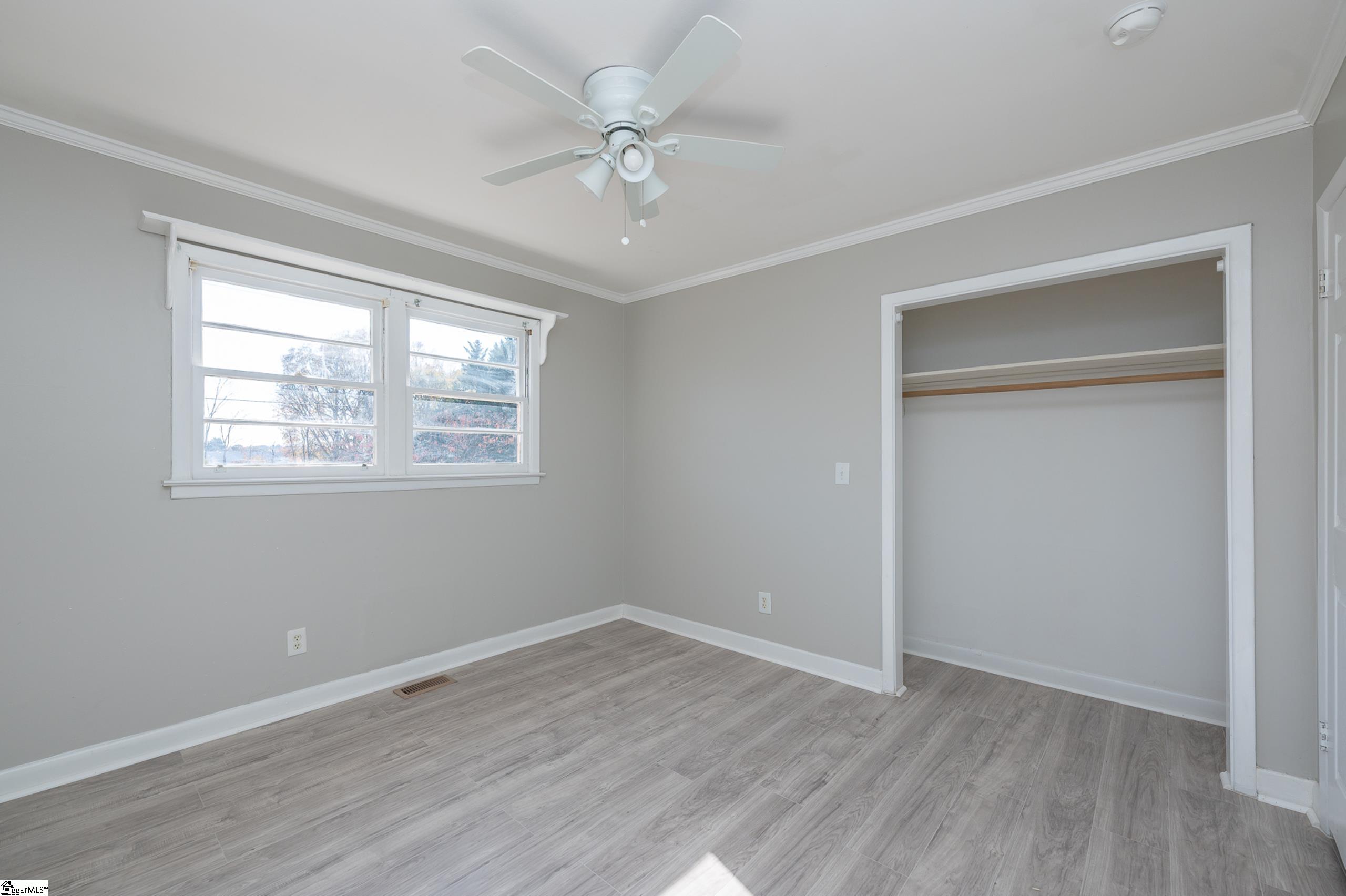 106 Middleton Lane Greenville, SC 29607 - Photo 12 of 33