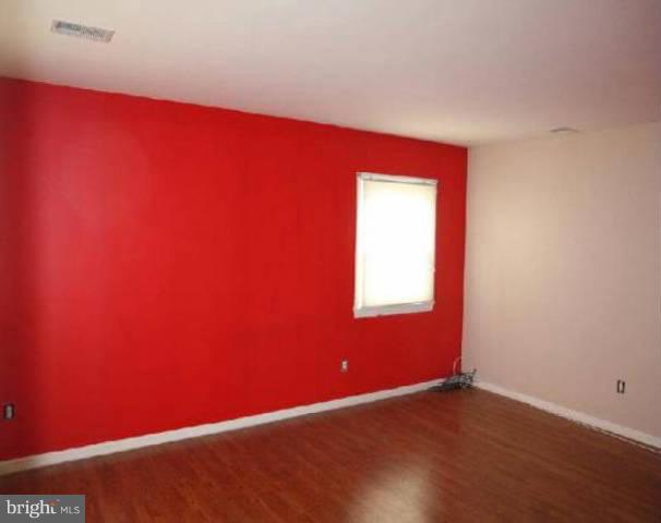 11421 Rambling Road Gaithersburg, MD 20879 - Photo 8 of 20 Interior (General)