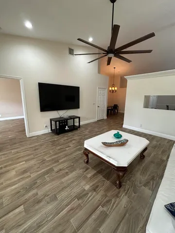 $2,645 | 6351 Long Key Lane, Boynton Beach, FL 33472