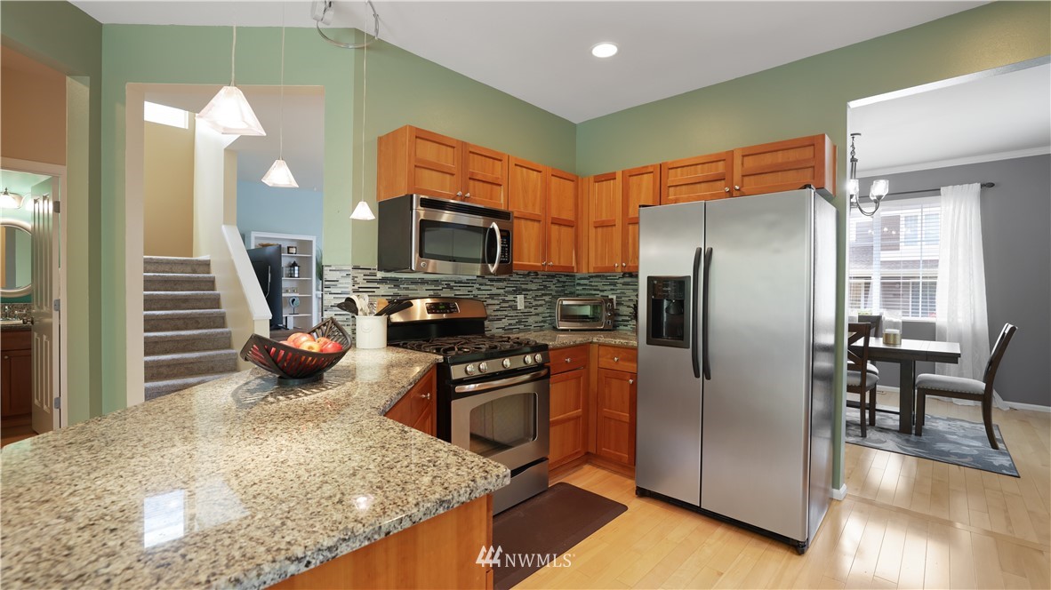 17002 166th Place Southeast Renton, WA 98058 - Photo 14 of 40