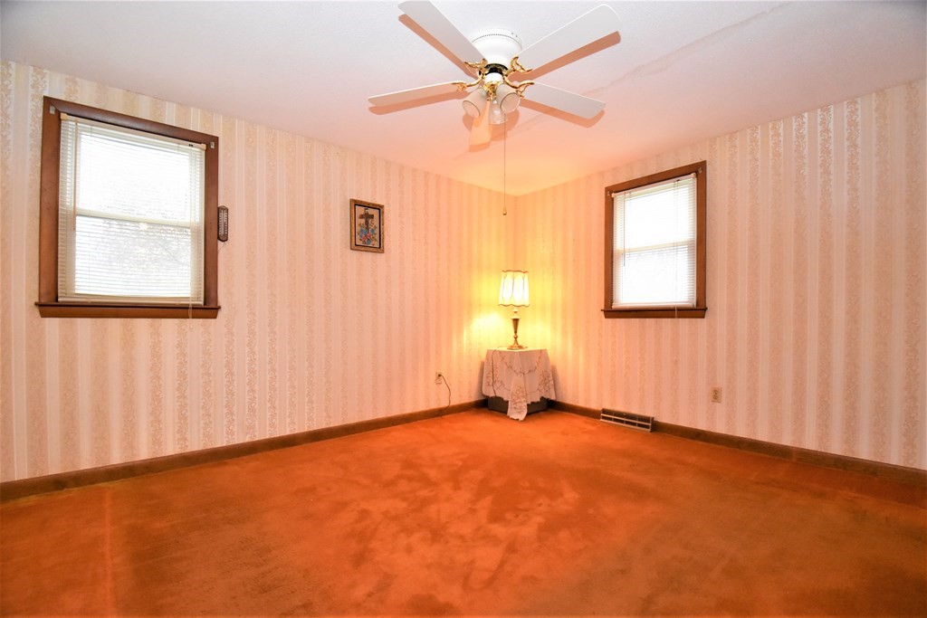 480 Butman Road Lowell, MA 01852 - Photo 12 of 17 Gallery Image 12