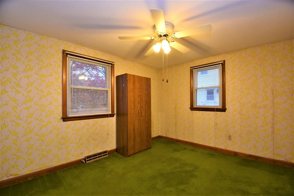 480 Butman Road Lowell, MA 01852 - Photo 14 of 17 Gallery Image 14