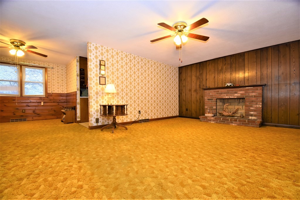 480 Butman Road Lowell, MA 01852 - Photo 5 of 17 Gallery Image 5