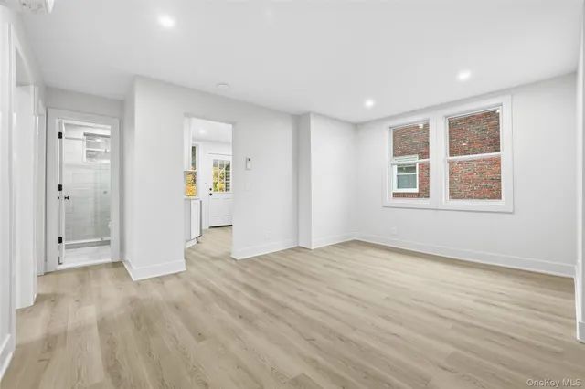 $3,500 | 36 Dunwoodie Street, Unit 1, Yonkers, NY 10704