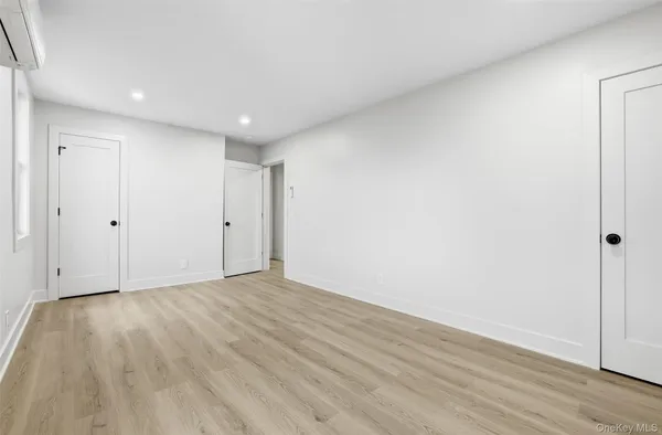 $3,500 | 36 Dunwoodie Street, Unit 1, Yonkers, NY 10704