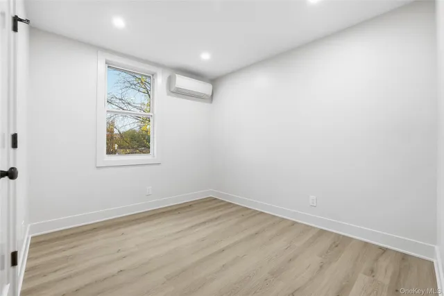 $3,500 | 36 Dunwoodie Street, Unit 1, Yonkers, NY 10704