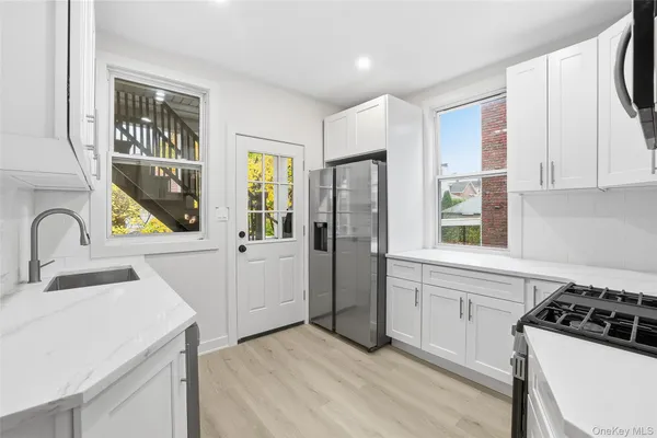 $3,500 | 36 Dunwoodie Street, Unit 1, Yonkers, NY 10704