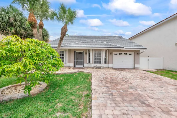 $650,000 | 18242 Blue Lake Way, Boca Raton, FL 33498
