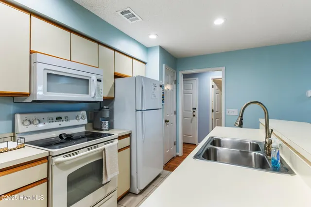 $285,000 | 223 Clubhouse Road, Unit 6, Sunset Beach, NC 28468