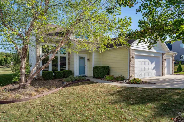 $399,900 | 1616 Tara Bella Lane, Fort Wayne, IN 46845