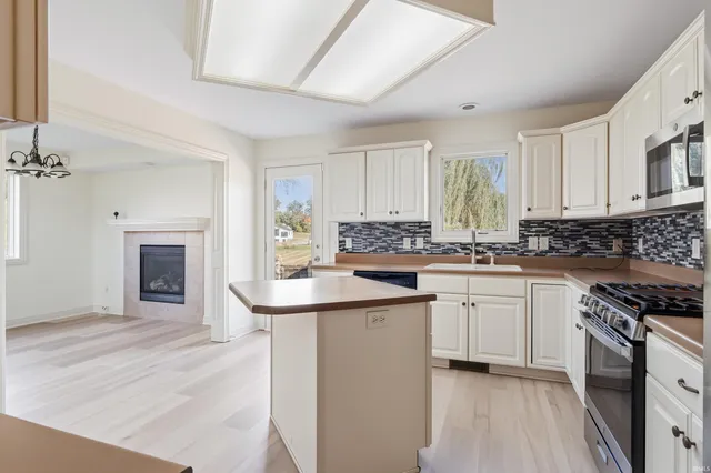 $399,900 | 1616 Tara Bella Lane, Fort Wayne, IN 46845