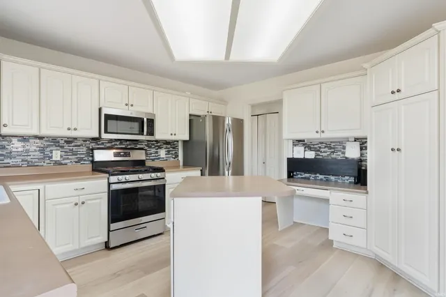 $399,900 | 1616 Tara Bella Lane, Fort Wayne, IN 46845