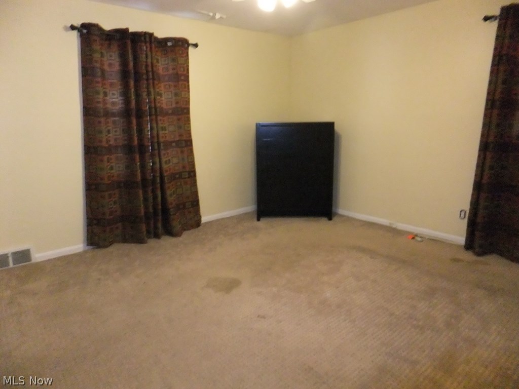 4968 Anderson Road Cleveland, OH 44124 - Photo 14 of 24