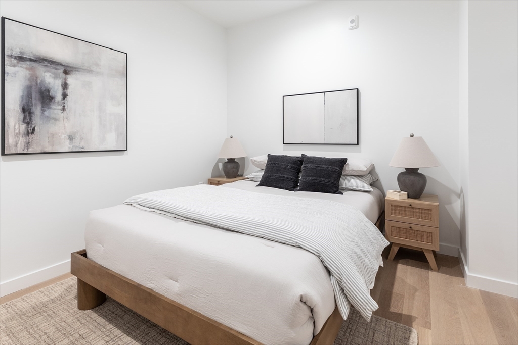 1395 Washington Street, Unit 403 Boston, MA 02118 - Photo 15 of 17