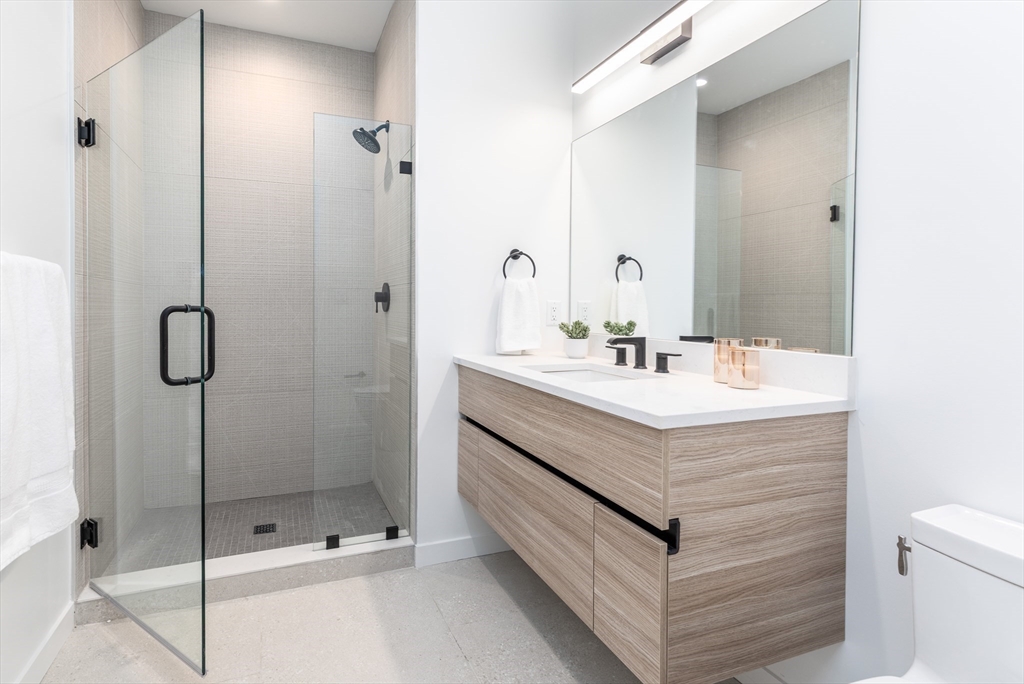 1395 Washington Street, Unit 403 Boston, MA 02118 - Photo 16 of 17