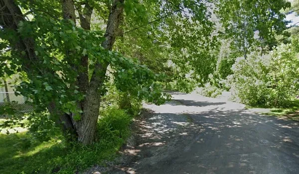 $90,000 | 7 Birdsong Lane, Windham, ME 04062