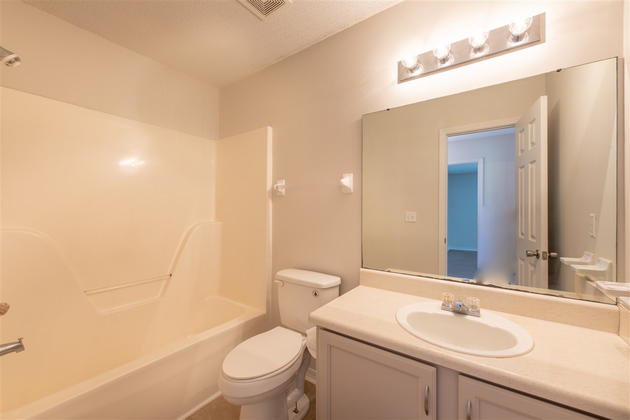 12943 Coventry Court Summerdale, AL 36580 - Photo 15 of 18 Bathroom 2