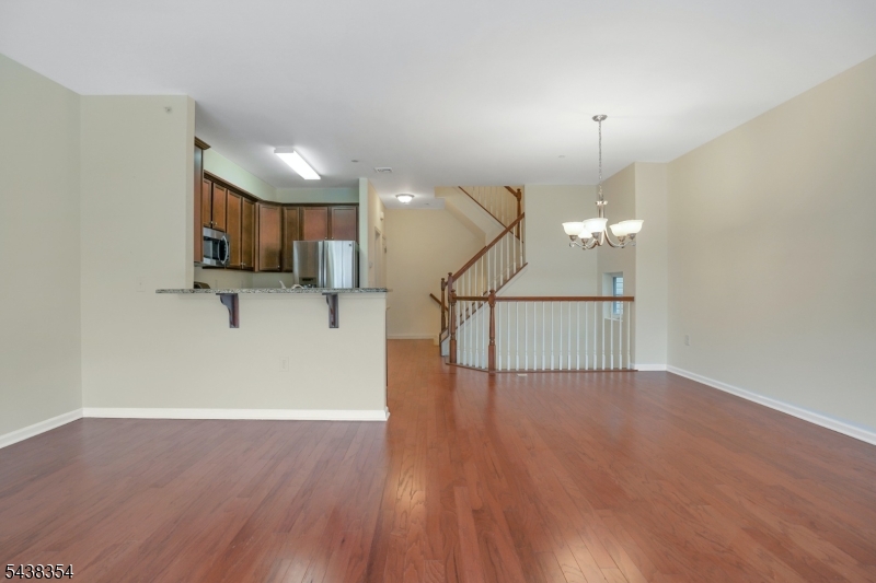 308 Rotando Way Morris Plains, NJ 07950 - Photo 10 of 28