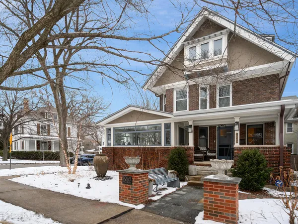 $1,250,000 | 1049 Hinman Avenue, Evanston, IL 60202