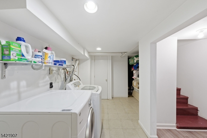 122 Kipling Avenue Springfield, NJ 07081 - Photo 28 of 36