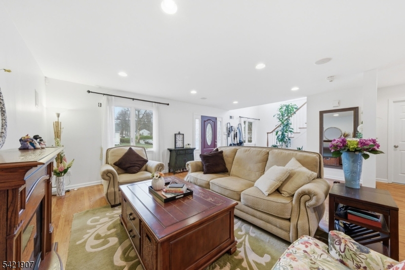 122 Kipling Avenue Springfield, NJ 07081 - Photo 6 of 36