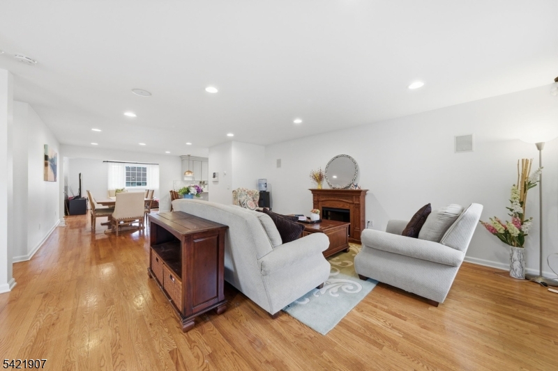 122 Kipling Avenue Springfield, NJ 07081 - Photo 9 of 36