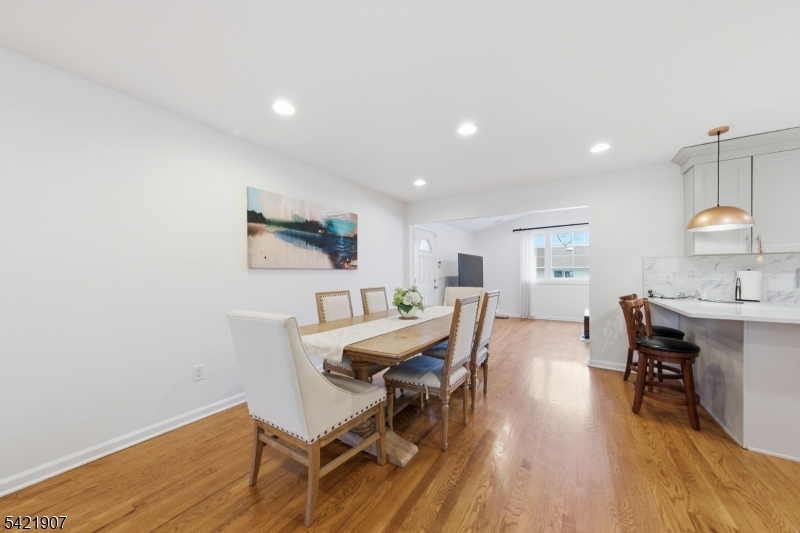 122 Kipling Avenue Springfield, NJ 07081 - Photo 10 of 36