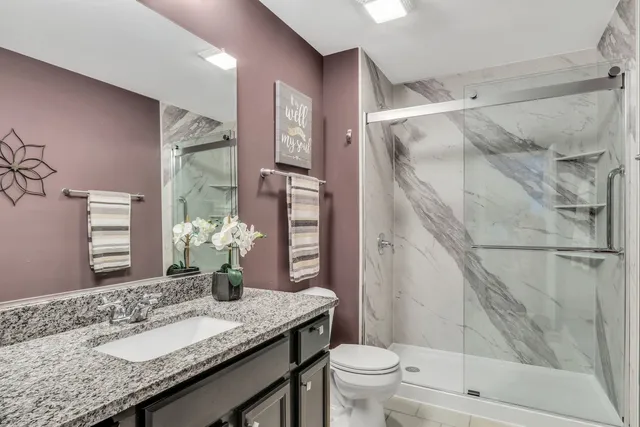 $3,950 | 3227 North Heritage Lane, Arlington Heights, IL 60004