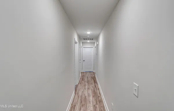 $339,999 | 105 Jasmine Cove Drive, Brandon, MS 39042